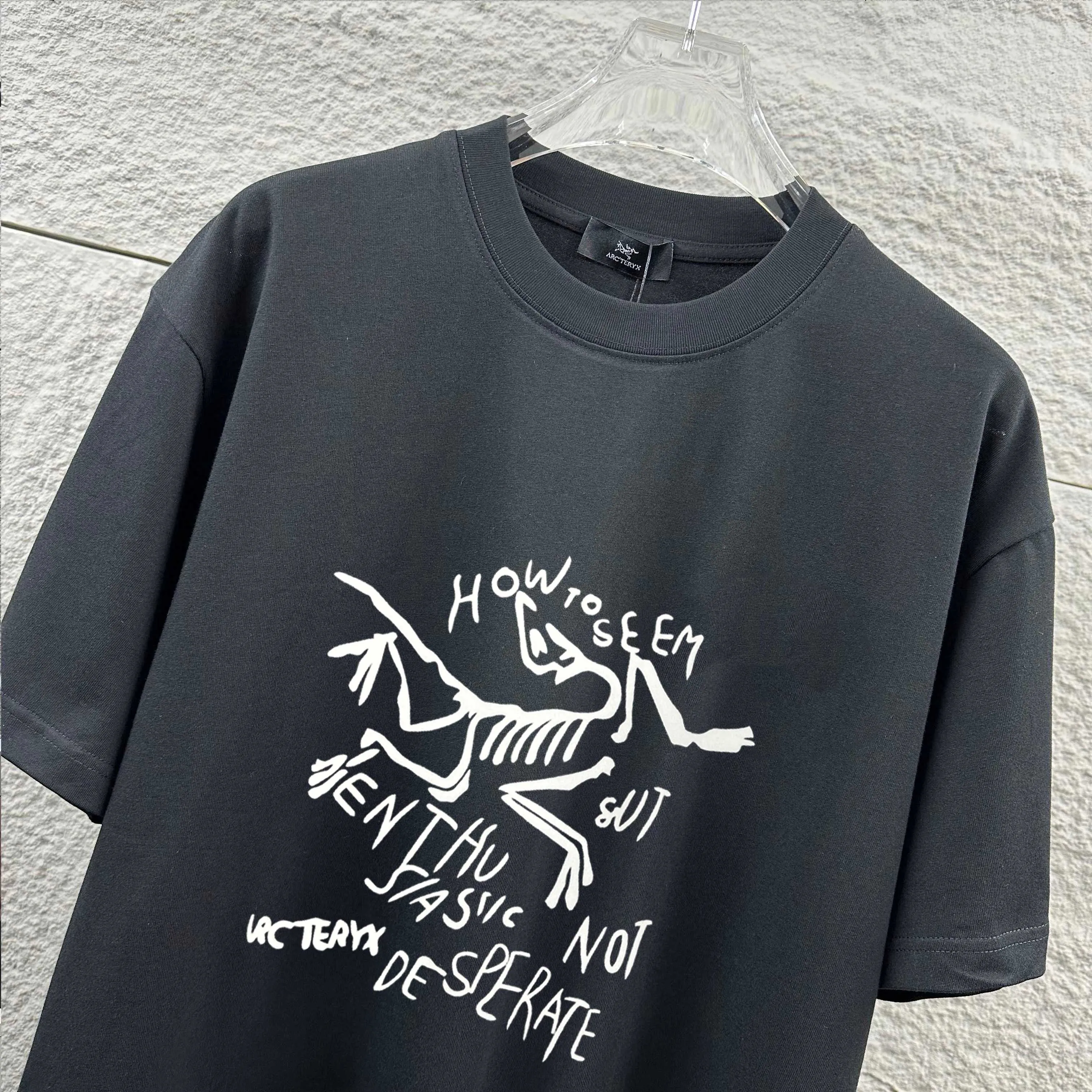 ARC'TERYX* * 2026 New Arrival Classic T Same Style ：Black White Size： S （90-130 ） M （120-150 ） L （140-165 ） XL （160-180 ） XXL （180 ）